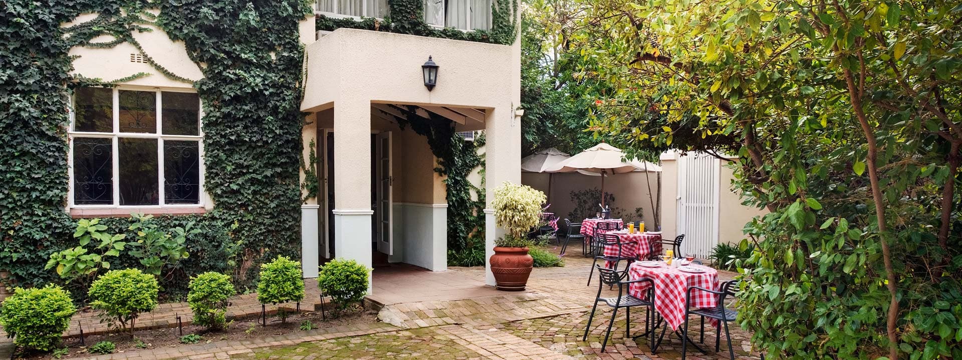 Rivierbos Guest Hotel